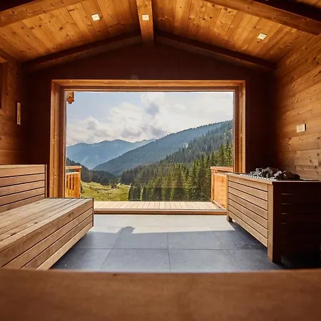 לינה וארוחת בוקר Spielberghaus