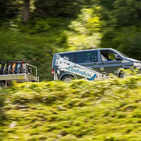 Spielberghaus Bed & Breakfast